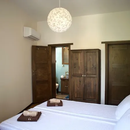 The Flyingtheatre Apartman *