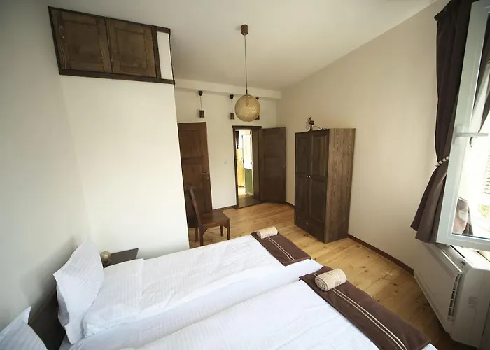 公寓 The Flyingtheatre