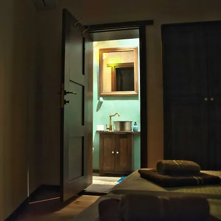 Апартаменти The Flyingtheatre